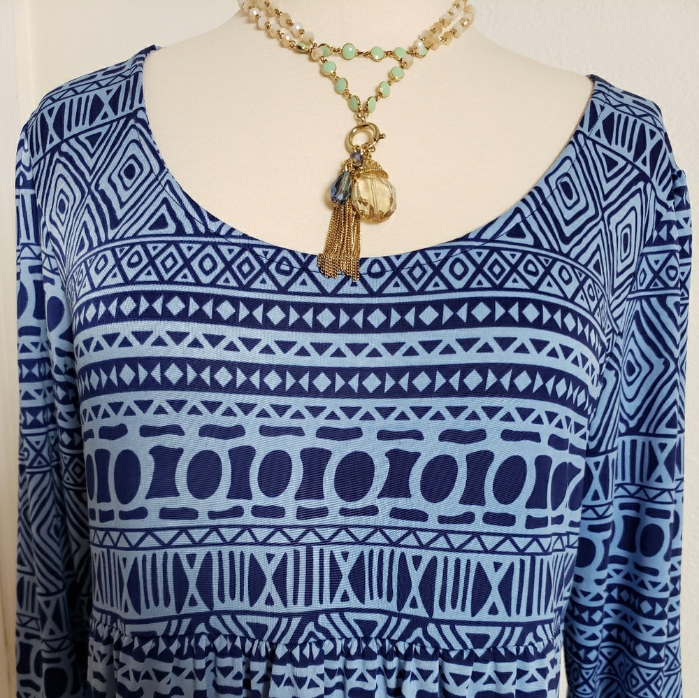 Reborn Abstract Print Dress - Picture 1 of 8
